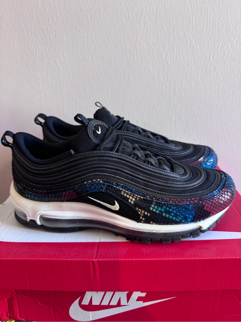 NIKE Women's Air Max 97 SE 'Rainbow Snake'